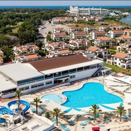 Fun&sun Two For Big Families Vila Belek